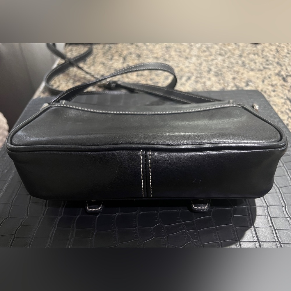 Coach Black Bleecker Leather crossbody body bag w/ Silver Accents/snap closure - Picture 2 of 5